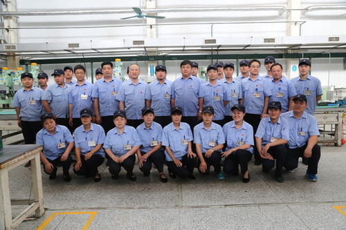 哪些行業(yè)必須穿工服