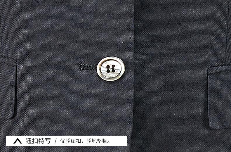 物業(yè)前臺行政女士兩?？酃し~扣特寫細(xì)節(jié)圖