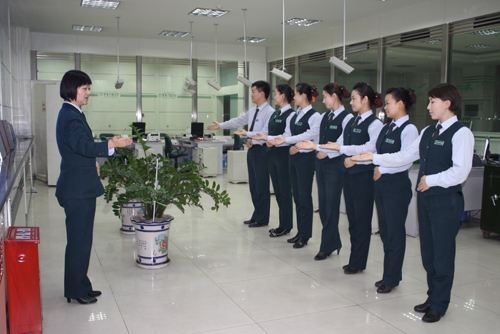 銀行工服員工照