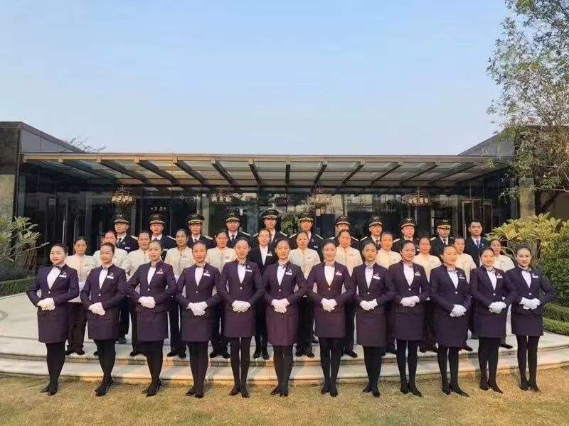 冬季物業工服團體照