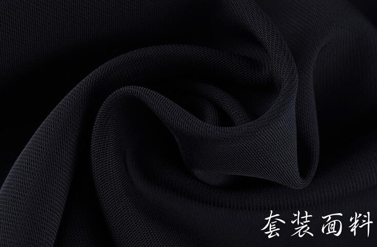 優質酒店工服廠家面料的選擇
