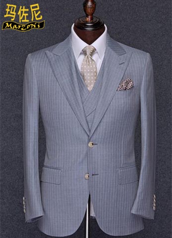 灰色條紋兩粒扣西服定制